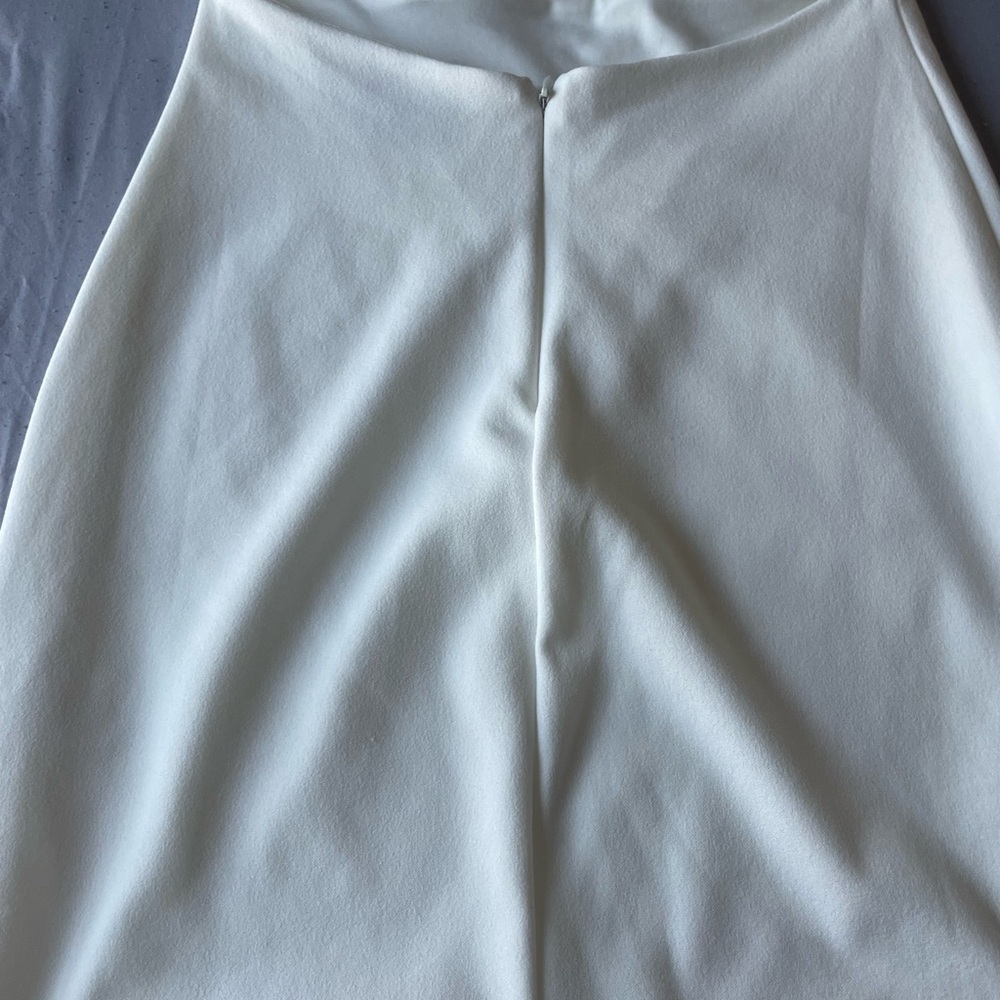 Lulu’s mini dress.